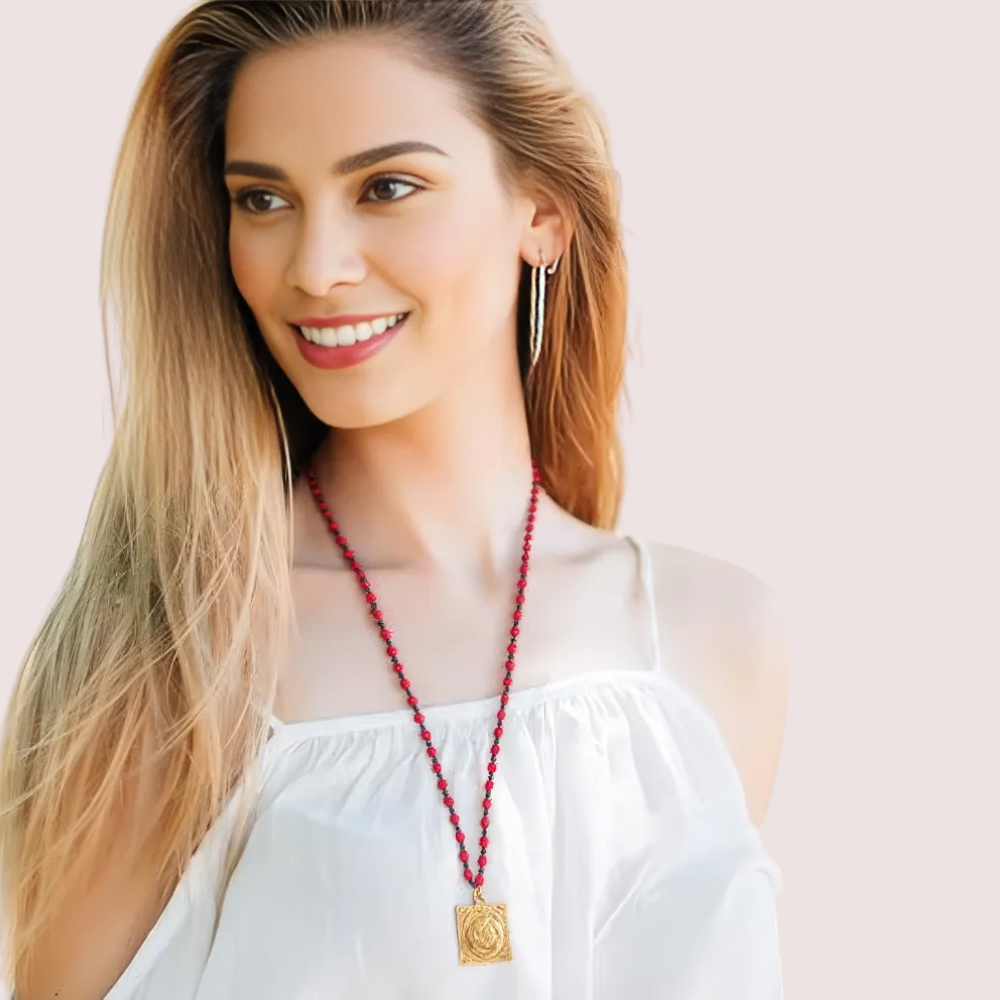 NaUaSvBEhpcvYG1BV3ORAEHYqDkEha8pFCx29Ol0.png Golden Rose Aura Necklace - Image 1