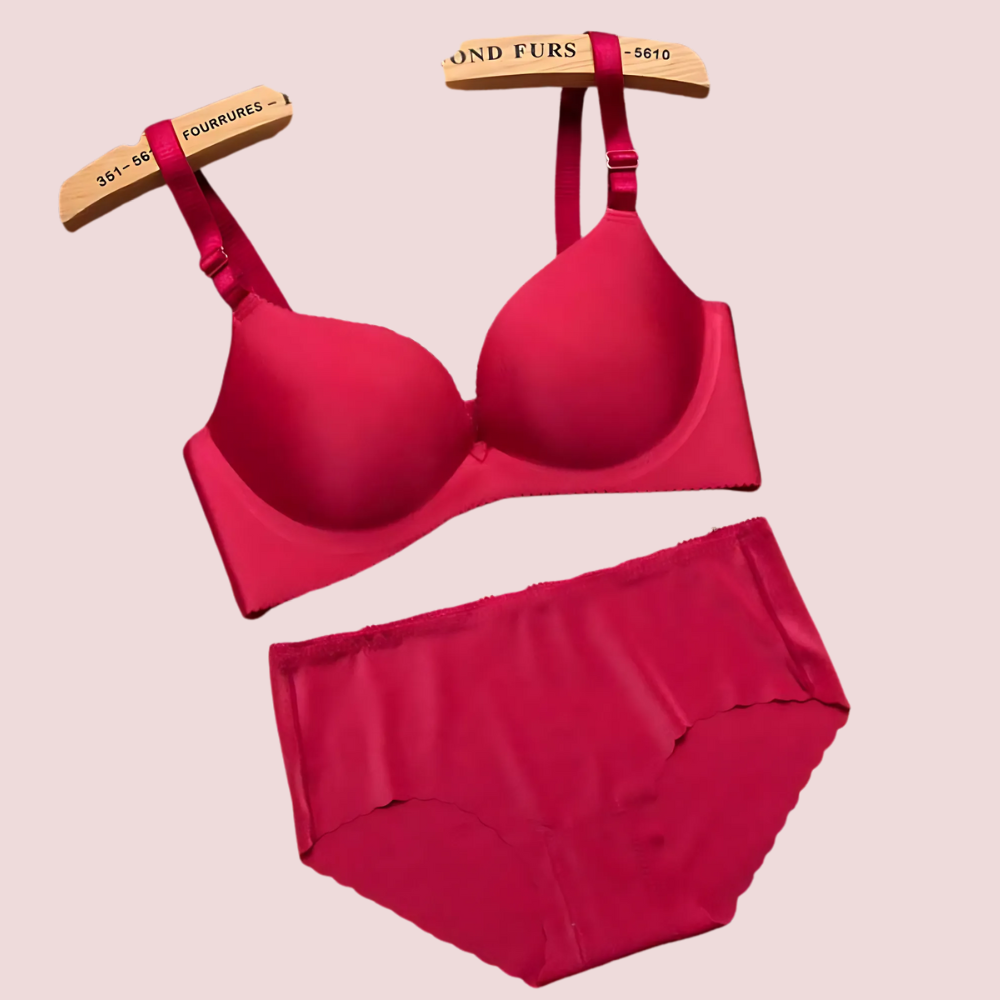yxFB91qHzFmBfVsYc5KFAhE1po0WEg8sWyphGyPa.png Red Seamless Underwired Lace Bra Panty Set - Image 1
